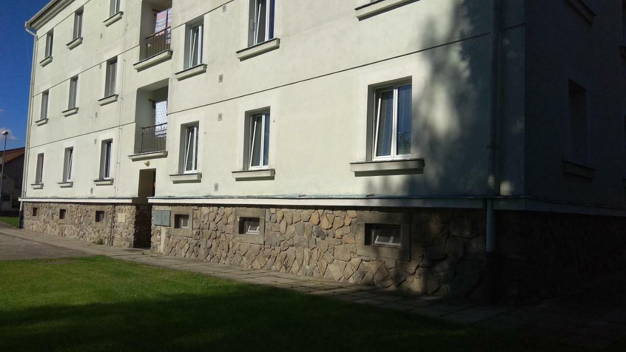 Apartmanovy Byt Trebon Exterior photo