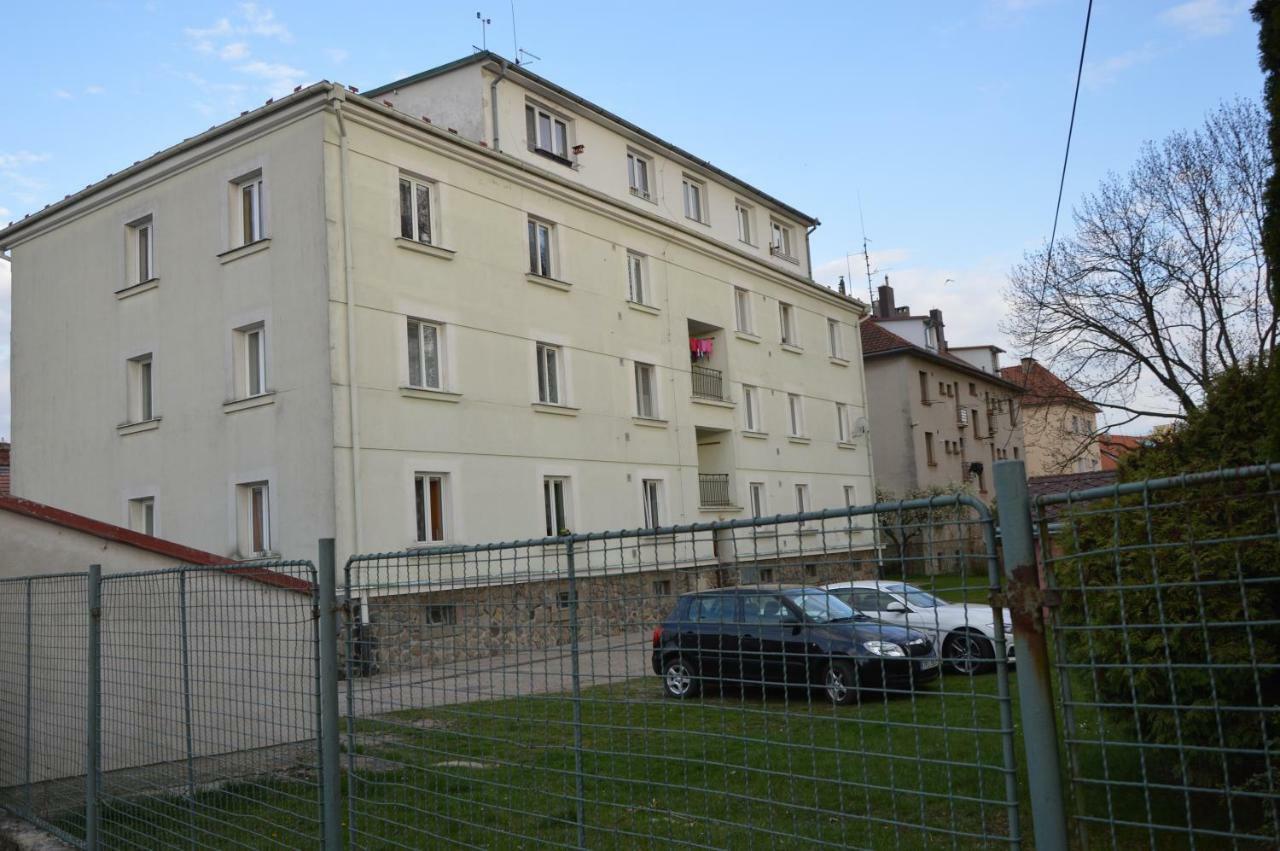 Apartmanovy Byt Trebon Exterior photo