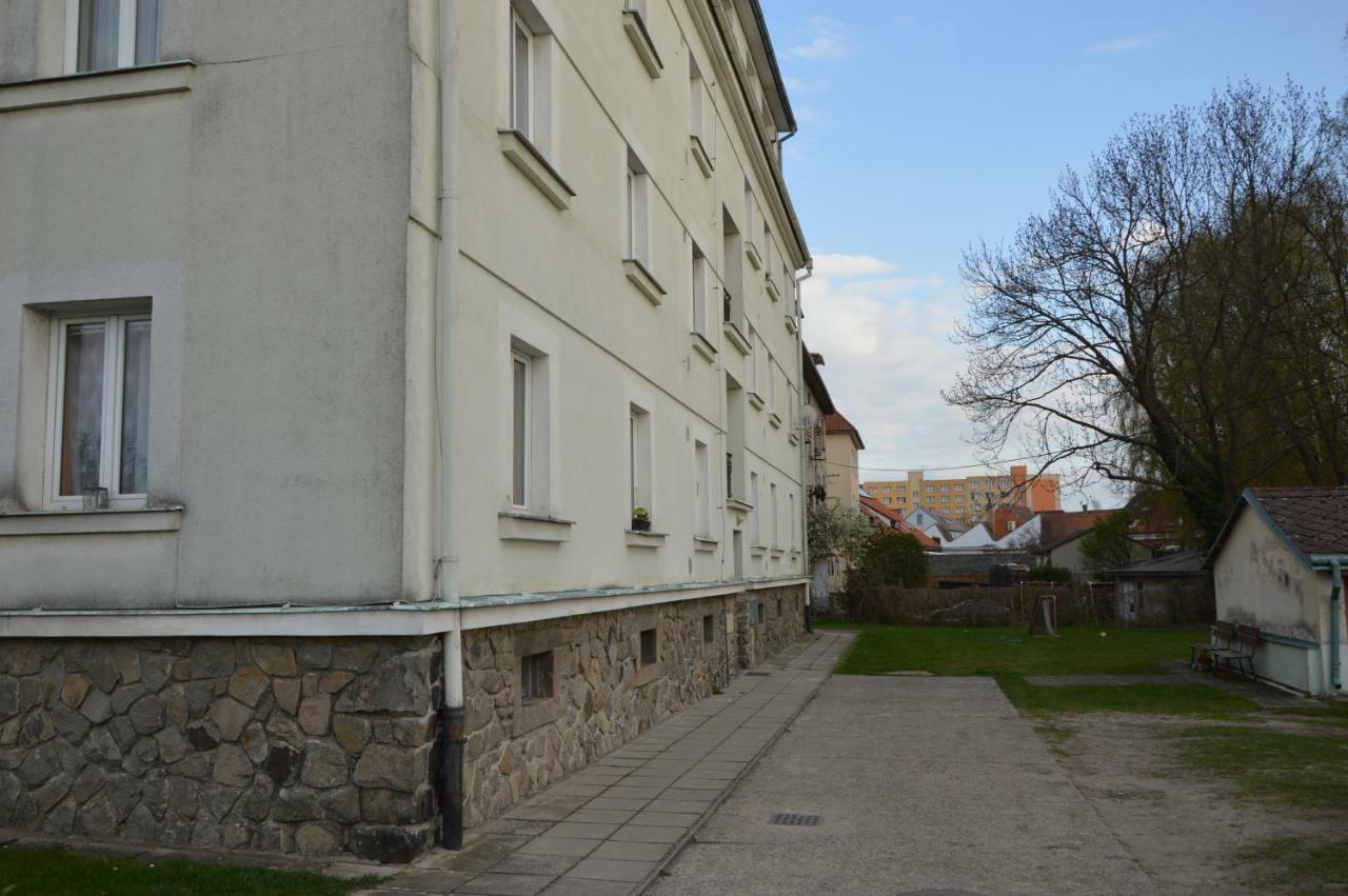 Apartmanovy Byt Trebon Exterior photo
